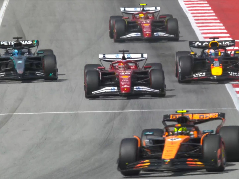 Verstappen ha sido adelantado por Leclerc.