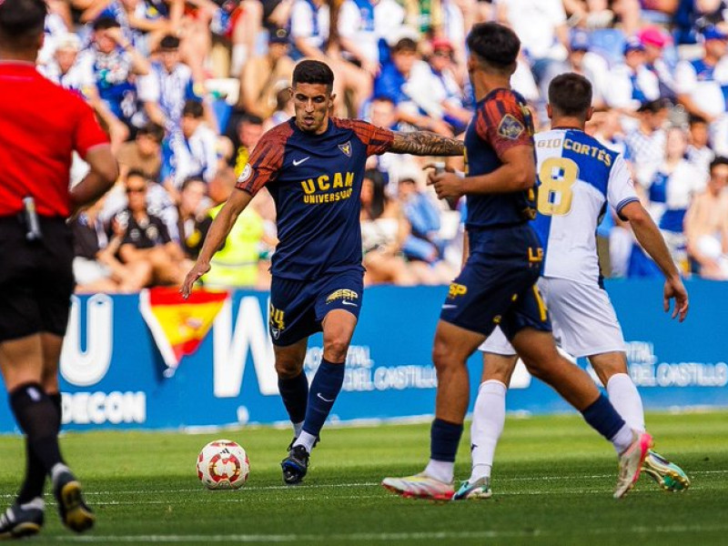 UCAM CF se queda sin ascenso