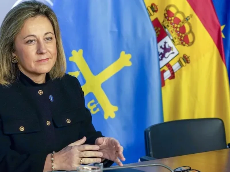 Lydia Espina en la sede del Gobierno de Asturias
