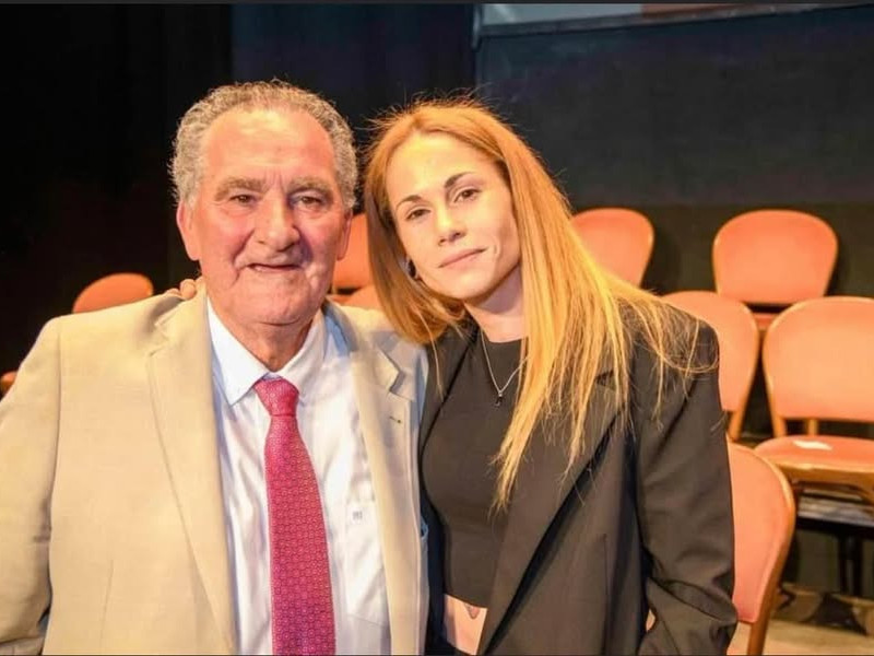 Mara Escámez asume la concejalía de Urbanismo y Raquel Escámez la de Agricultura y Medio Ambiente en Motril