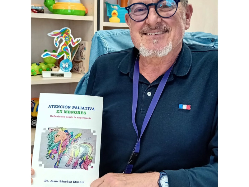 Dr. Jesús Sánchez Etxaniz, es un referente nacional en los cuidados paliativos pediátricos.