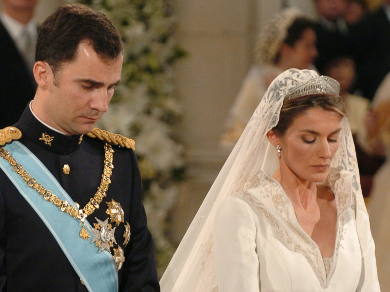 El origen de la diadema que Letizia llevó al altar y que Leonor podría heredar