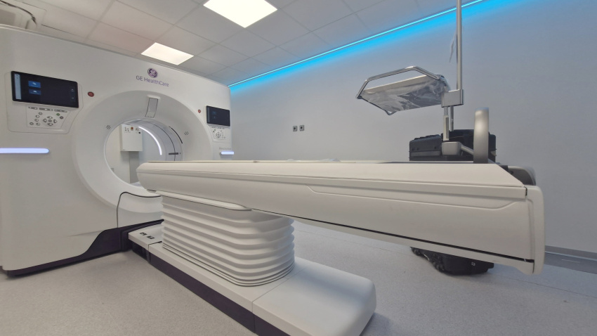 La Junta ha iniciado los trabajos de calibración y validación del nuevo TAC simulador espectral de la unidad satélite de radioterapia