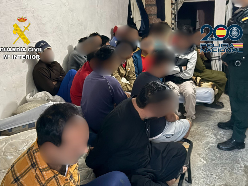Las víctimas vivían en condiciones deplorables y eran explotadas laboralmente.