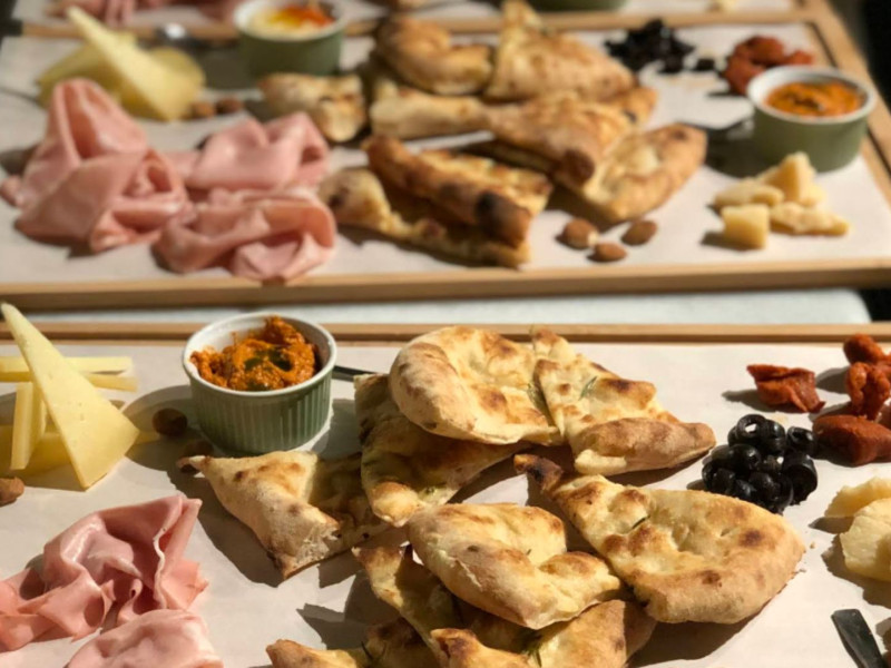 La pizzería de un pueblo de Alicante que se ha colado entre las mejores de Europa: el plato que ha enamorado a Carlos Herrera