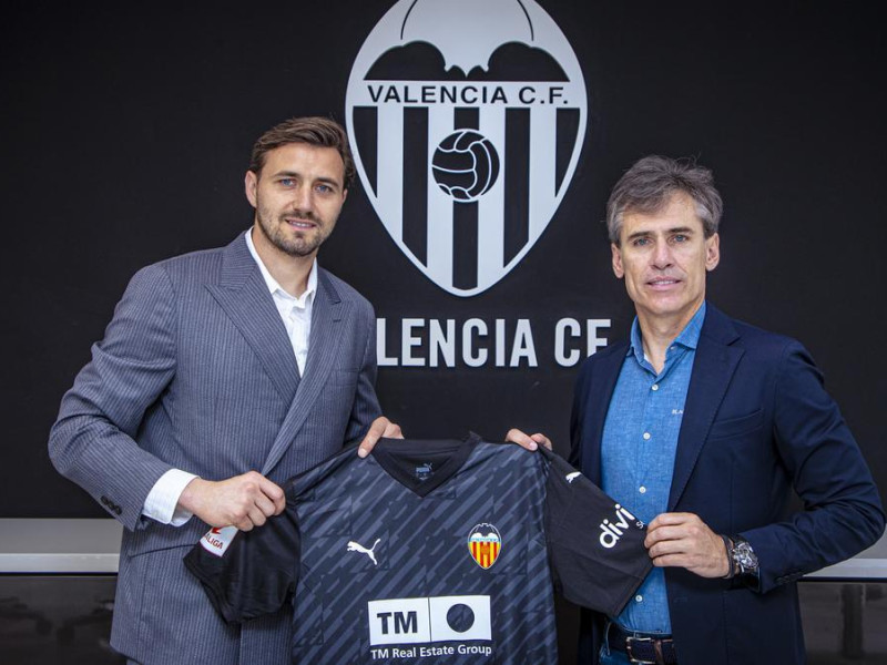 Llegó en verano, libre desde el Rayo Vallecano