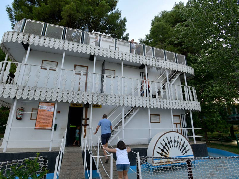 El Mississippi es una de las atracciones míticas del parque