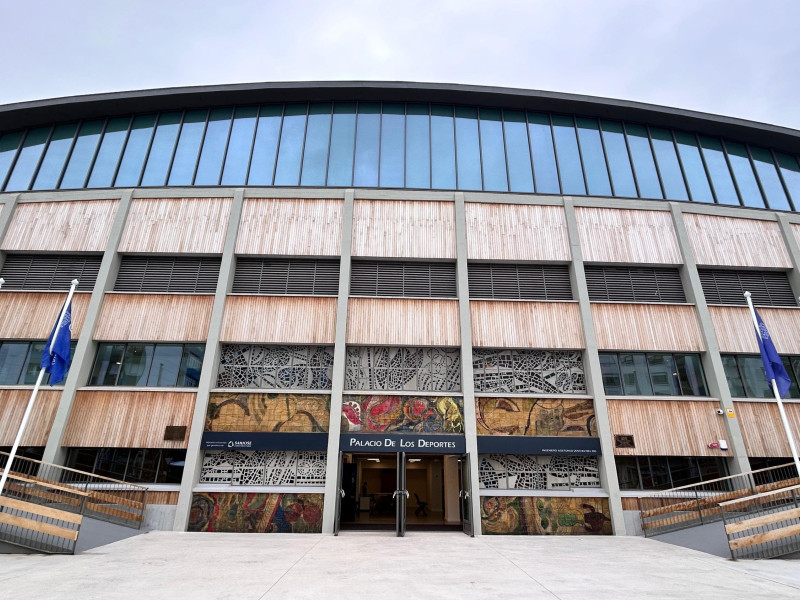 Exterior del Palacio de los Deportes de Oviedo