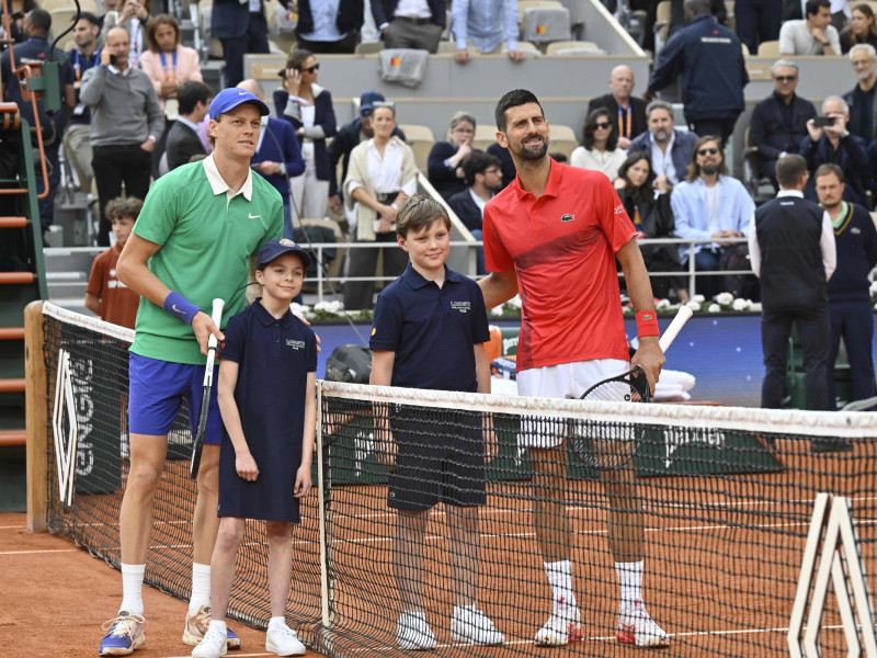 Sinner y Djokovic, antes del comienzo del partido