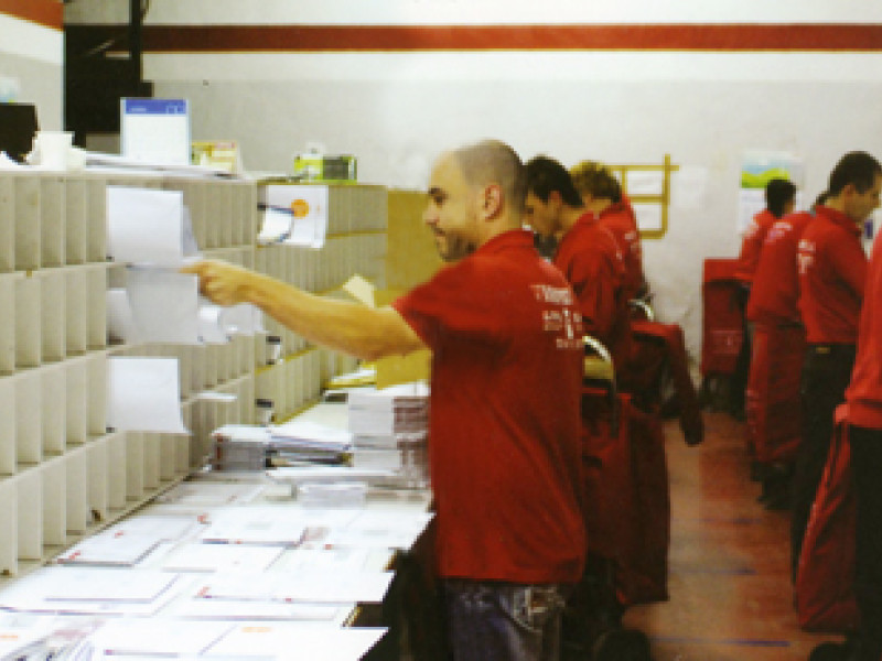 Akropost ofrece un servicio postal privado competitivo, ágil y cercano.