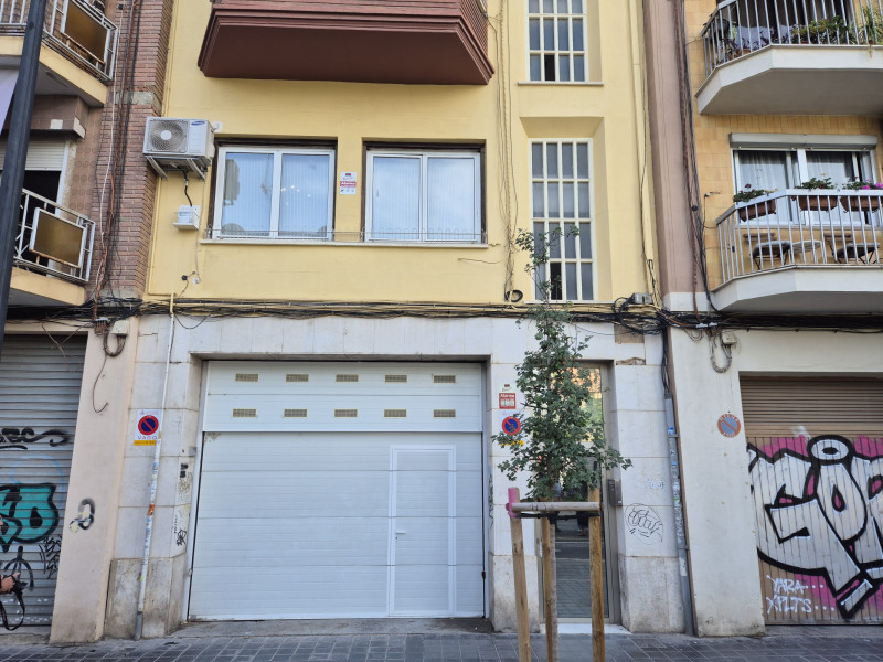 Piso de José Luis Ábalos en Valencia que está siendo registrado por la UCO
