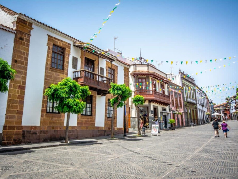 El comercio en Teror resiste pese a la ausencia de la Virgen del Pino
