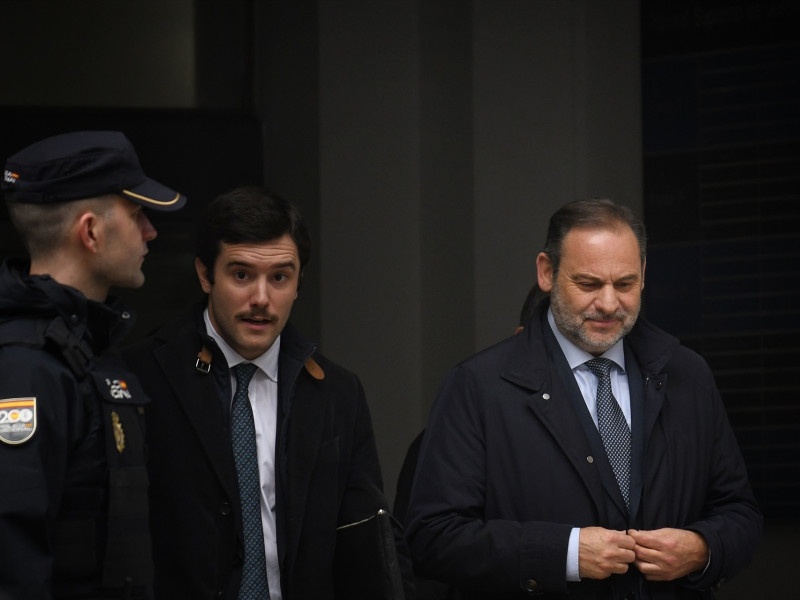 Ábalos saliendo de declarar del Supremo. Imagen de Archivo