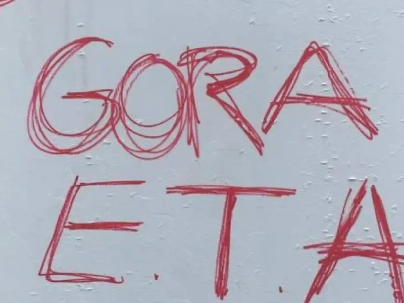 Pintada a favor de ETA