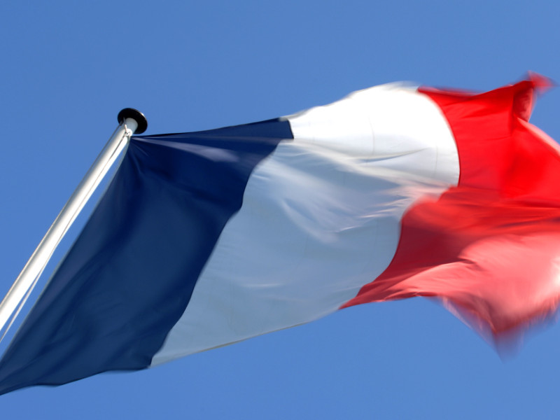 Engañaron a Napoleón... plantando la bandera francesa