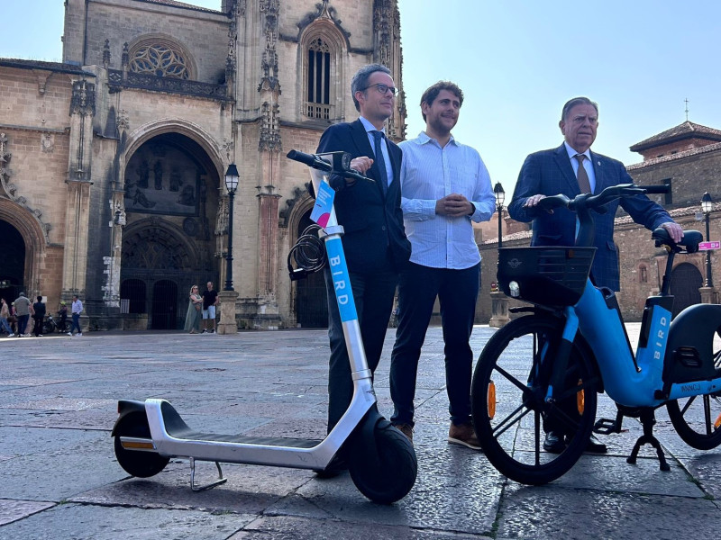 Presentación bicicletas eléctricas Oviedo