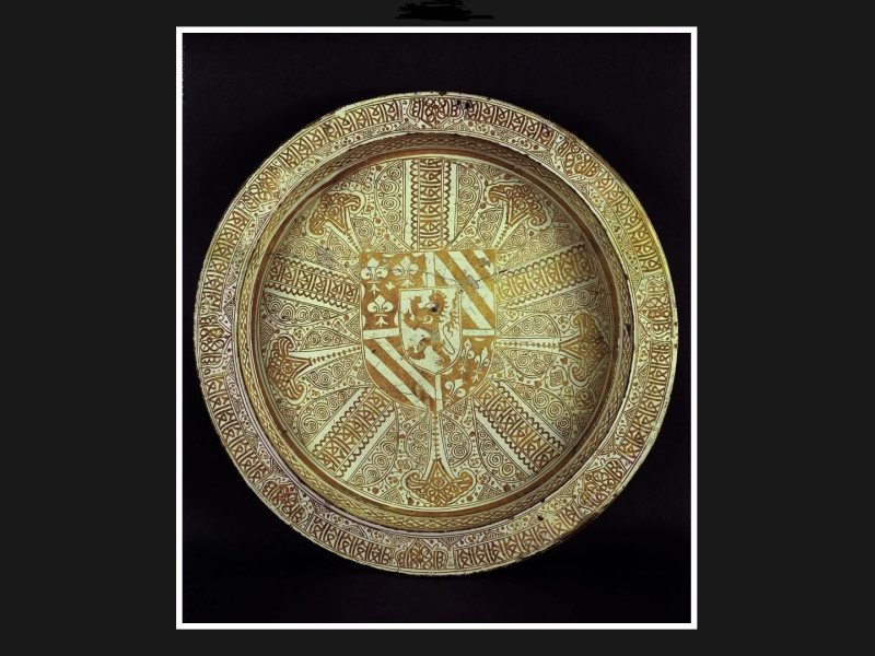 Braserillo o gran plato con las armas de Felipe III El Bueno