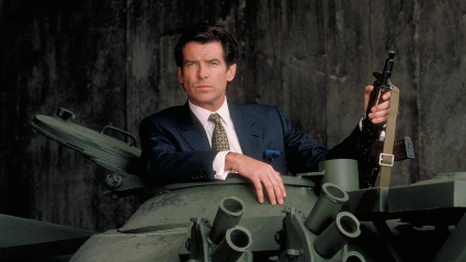 Pierce Brosnan como James Bond