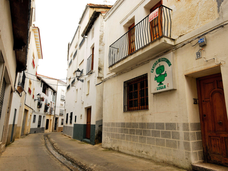 Calle en Losar de la Vera, Cáceres