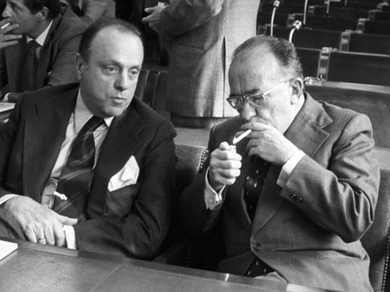 Manuel Fraga, de Alianza Popular, y Santiago Carrillo, del PCE