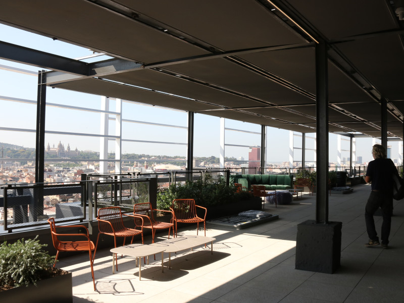 Terraza panorámica del edificio