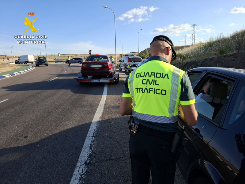 Control de tráfico de la Guardia Civil