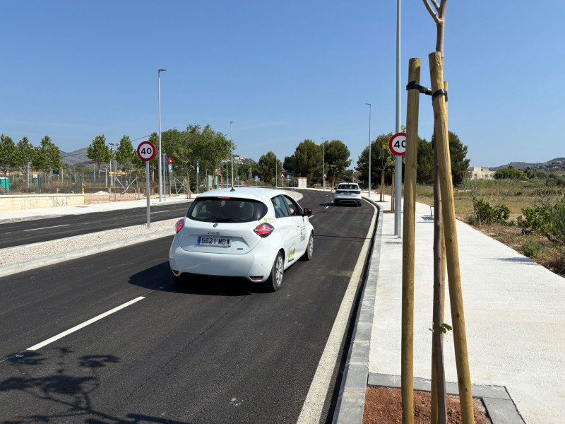 El Ayuntamiento de Calp inaugura el Vial J, que pasa a denominarse Avenida Felipe VI