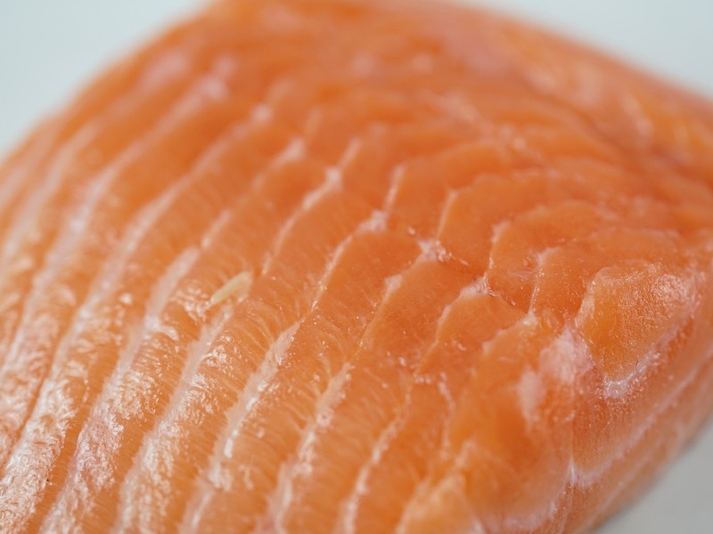 Salmón para ser cocinado.