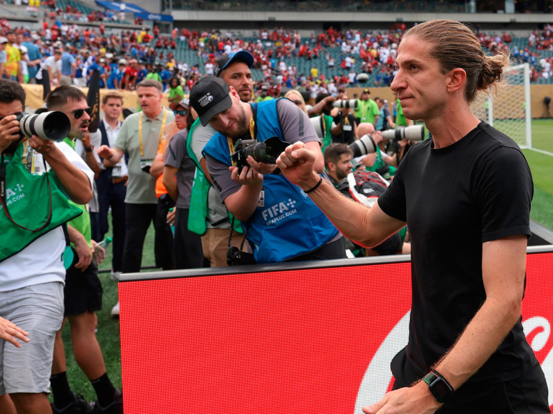 Filipe Luis, entrenador del Flamengo, durante el Mundial de Clubes