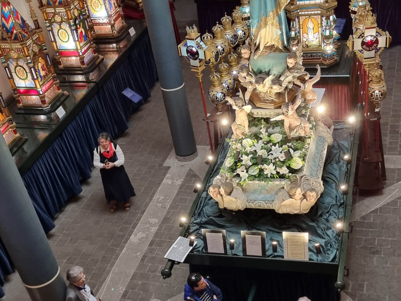 Cofradía de la Virgen Blanca