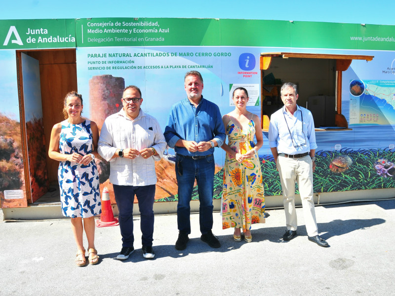 Comienza el servicio de lanzadera de Cantarriján, en la Herradura