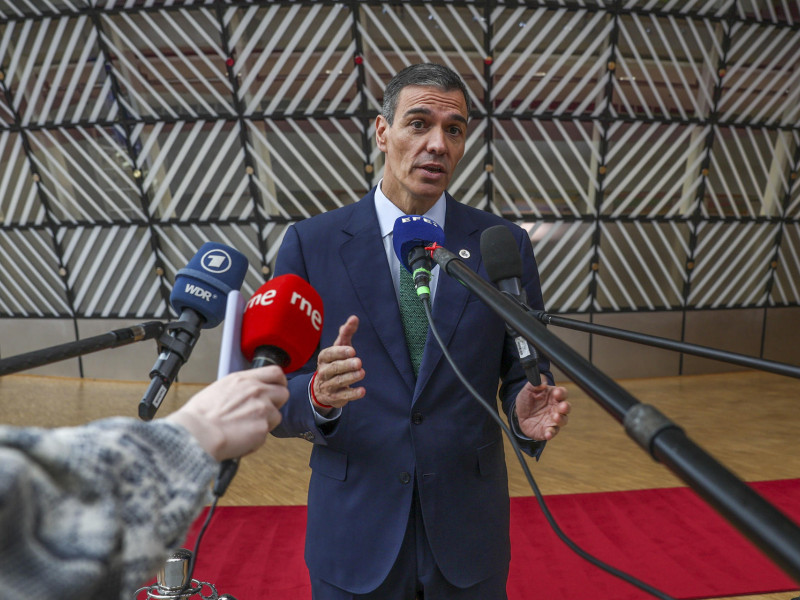 El presidente del Gobierno español, Pedro Sánchez, a su llegada al Consejo Europeo tras la cumbre de la OTAN