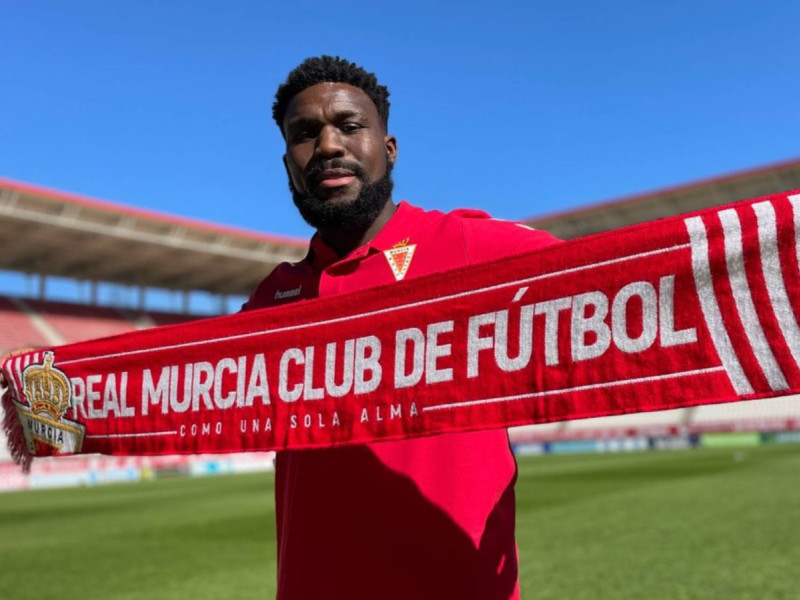 Drenthe, en el Real Murcia