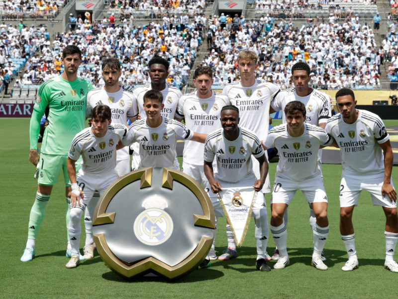 Once inicial del Real Madrid ante el Pachuca.
