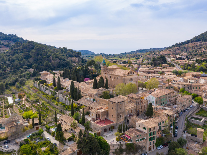 Valldemossa y otros pueblos de Mallorca llegaron a estar en el centro de la polémica