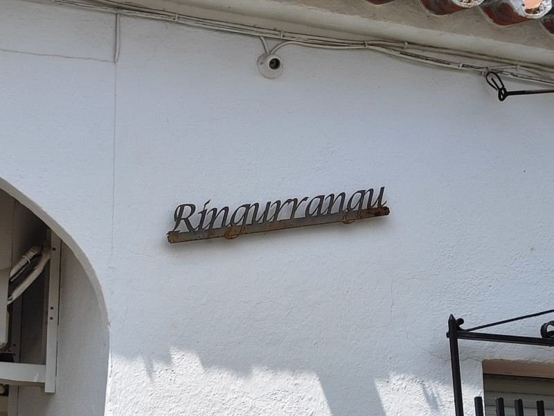 Se pueden ver rastros del serraillanu en muchas partes del pueblo