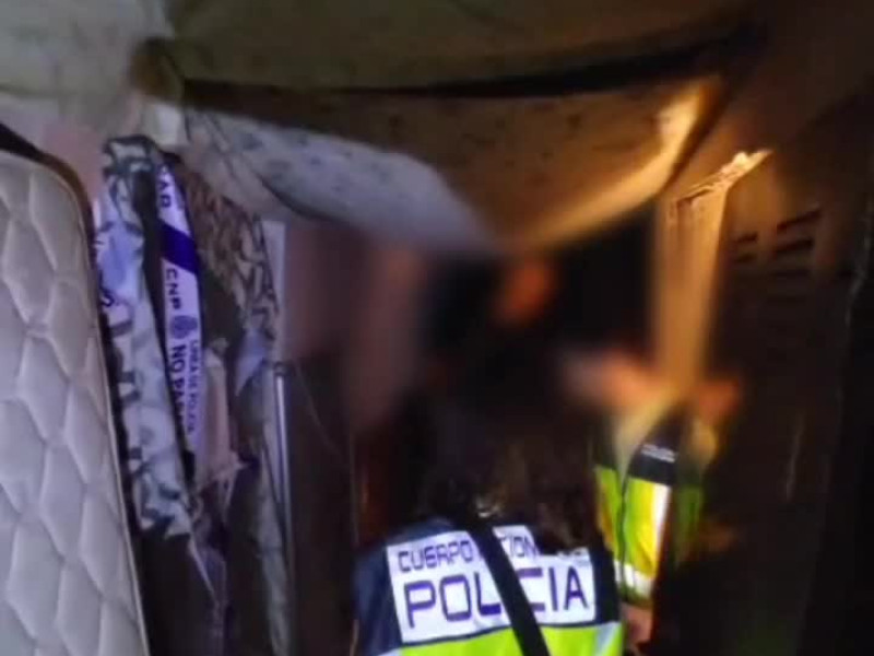 Los okupas vivían en condiciones insalubre y con grave riesgo de incendio