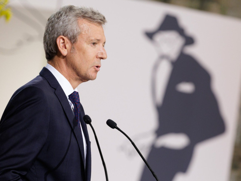 Alfonso Rueda en la entrega de las Medallas Castelao 2025