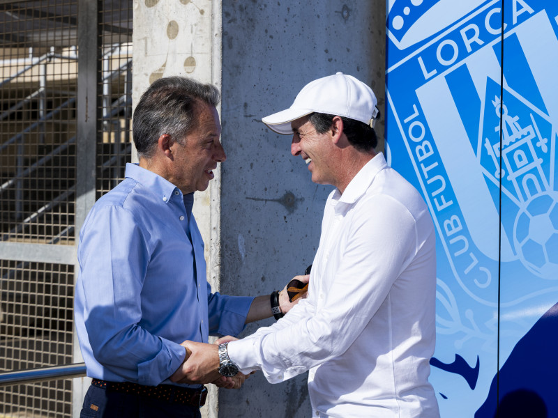 Unai Emery junto al alcalde de Lorca, Fulgencio Gil