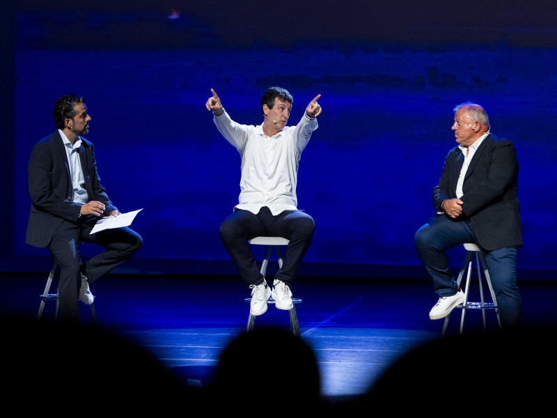 Unai Emery junto a José Ángel Ayala y Cayetano Montiel