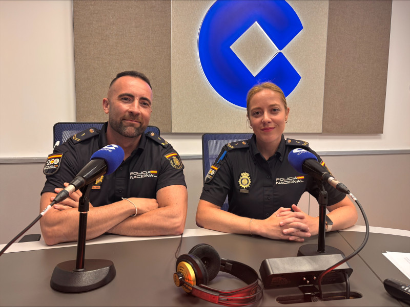 Adián Paredes y Beatriz Casabán en COPE Valencia