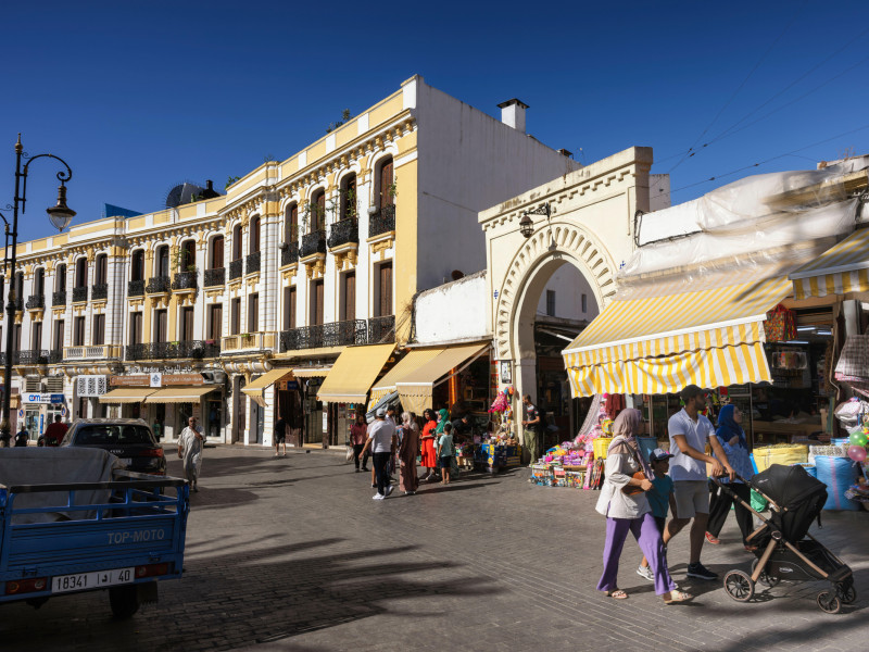 Rue d'Italie, hermosa avenida dentro del casco antiguo de Tánger