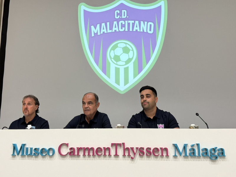 Momento de la presentación de La Unión Atlético como el CD Malacitano en Málaga