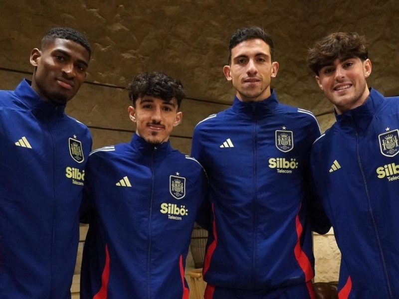 Los cuatro futbolistas del Valencia CF, con España sub 21