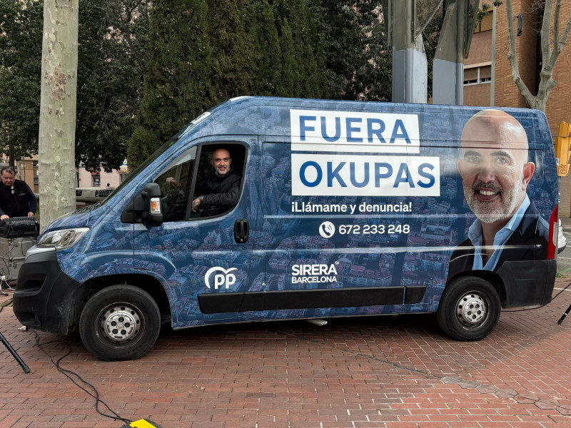 La "caravana antiokupa" del PP en el marco de su campaña 'Fuera okupas'