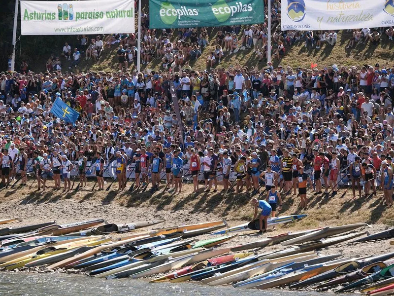 Una imagen de la salida del Descenso del Sella en Arriondas