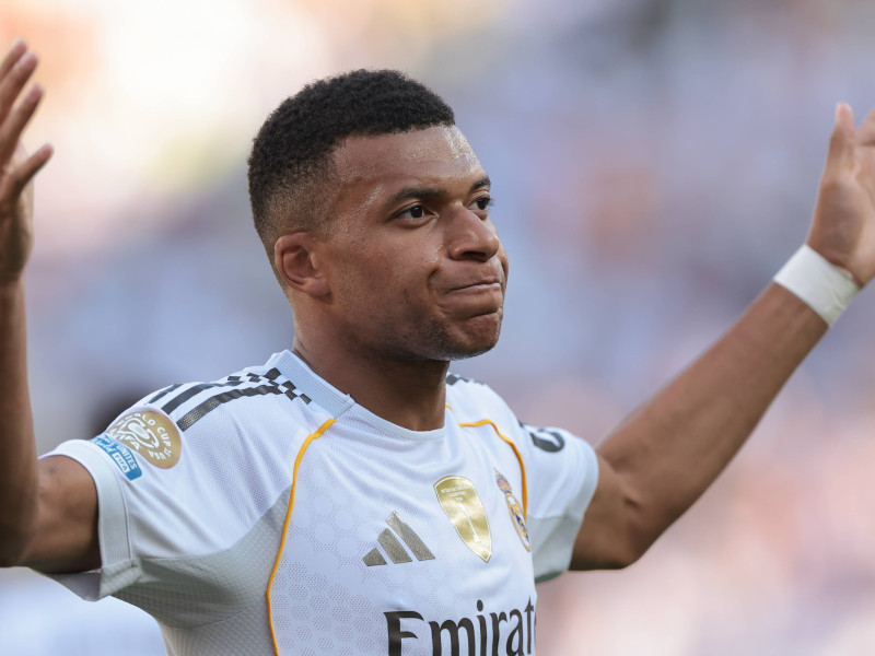 Kylian Mbappé celebra su gol ante el Borussia Dortmund en cuartos de final.