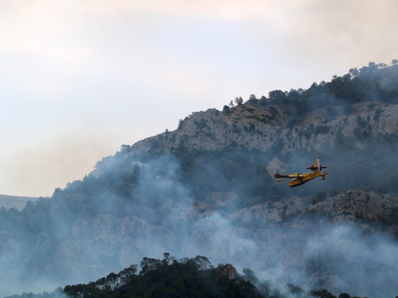 Fuego en la sierra de Paüls