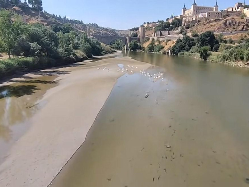 El río Tajo a su paso por Toledo