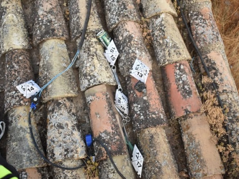 Fraude eléctrico masivo en Linares: la Policía detecta 68 conexiones ilegales en una sola barriada